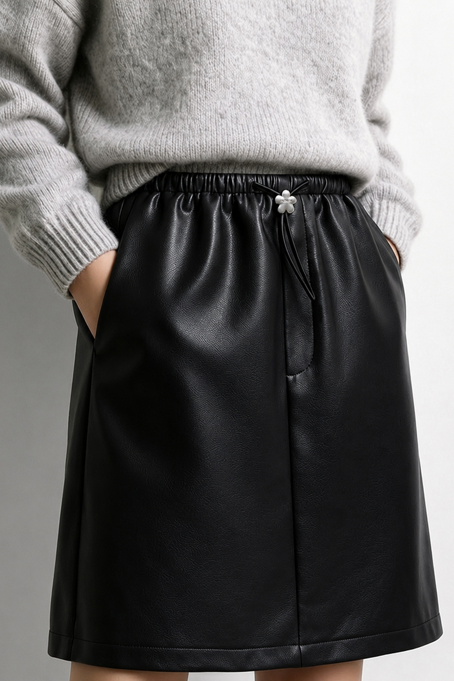 Eco-Leather Skirt|AMII