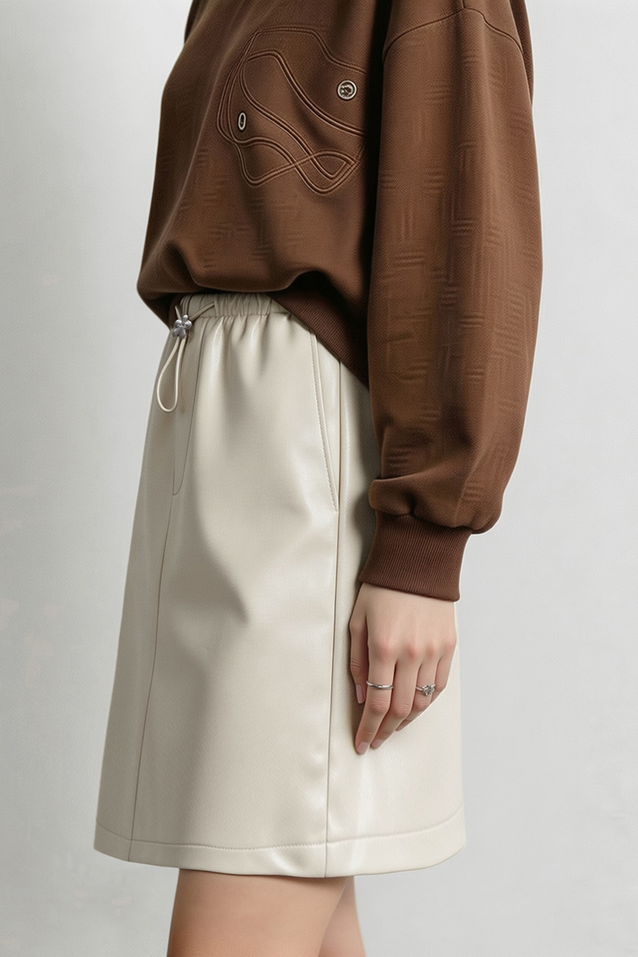 Eco-Leather Skirt|AMII