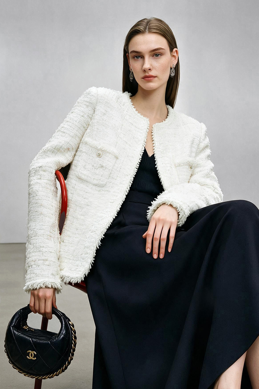 Chanel-Style Tweed Jacket with Padded Shoulders|AMII