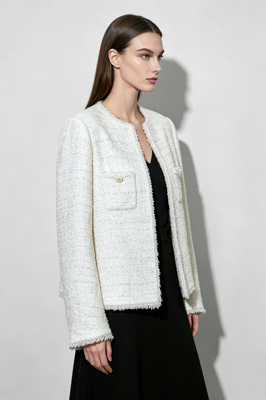 Chanel-Style Tweed Jacket with Padded Shoulders|AMII