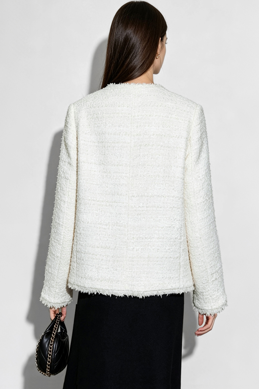 Chanel-Style Tweed Jacket with Padded Shoulders|AMII