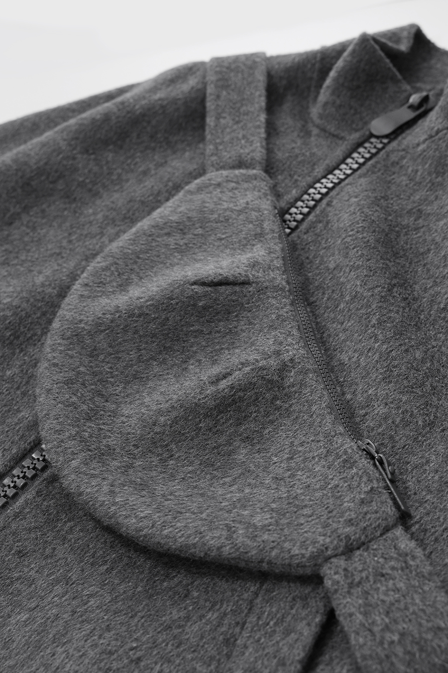 Double‑Face Wool Coat With Crossbody Bag|AMII