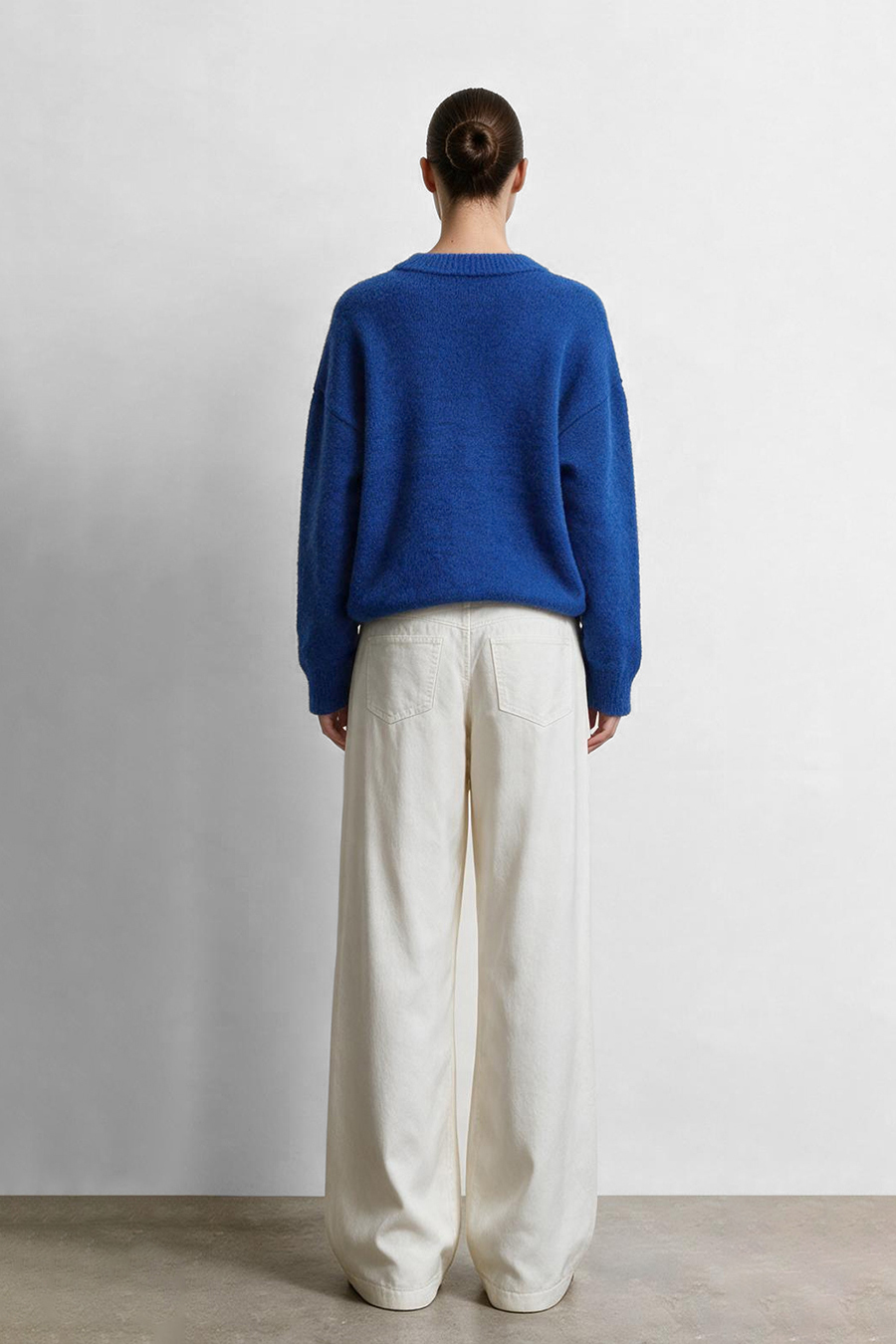 Crew Neck Drop-Shoulder Sweater|AMII
