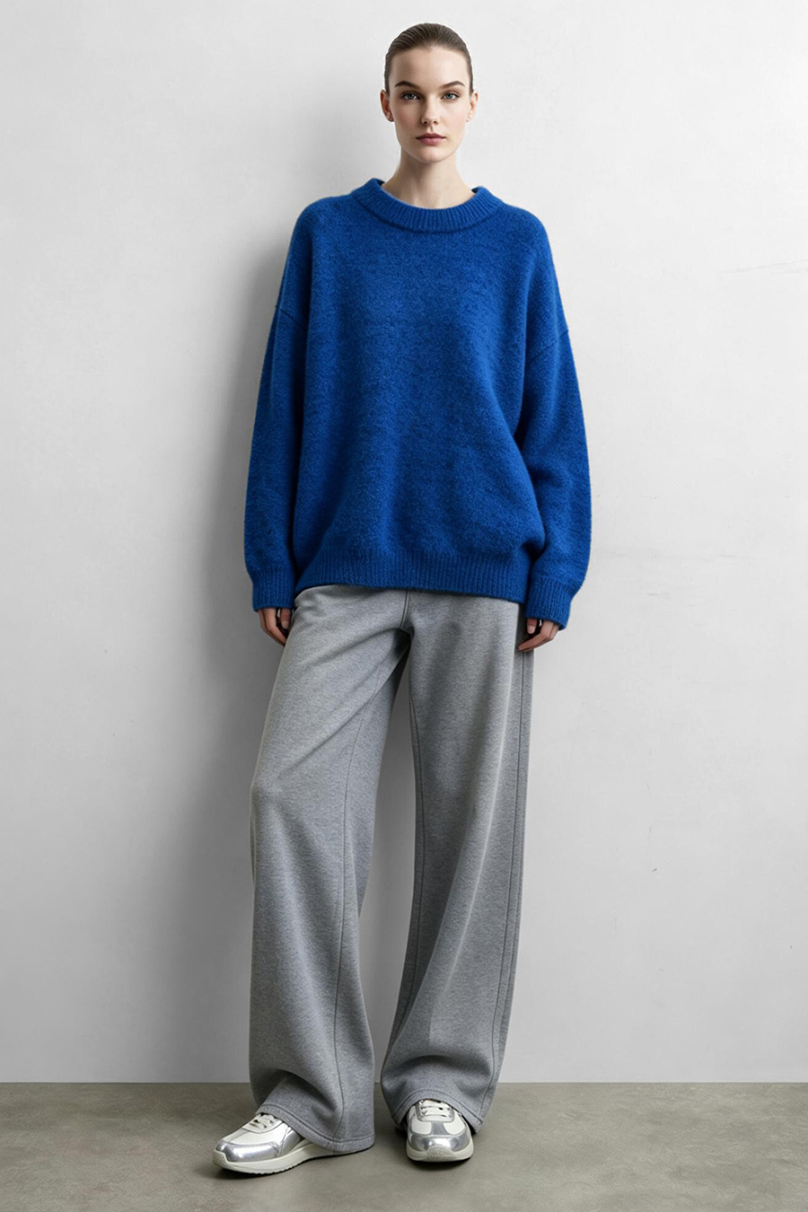 Crew Neck Drop-Shoulder Sweater|AMII