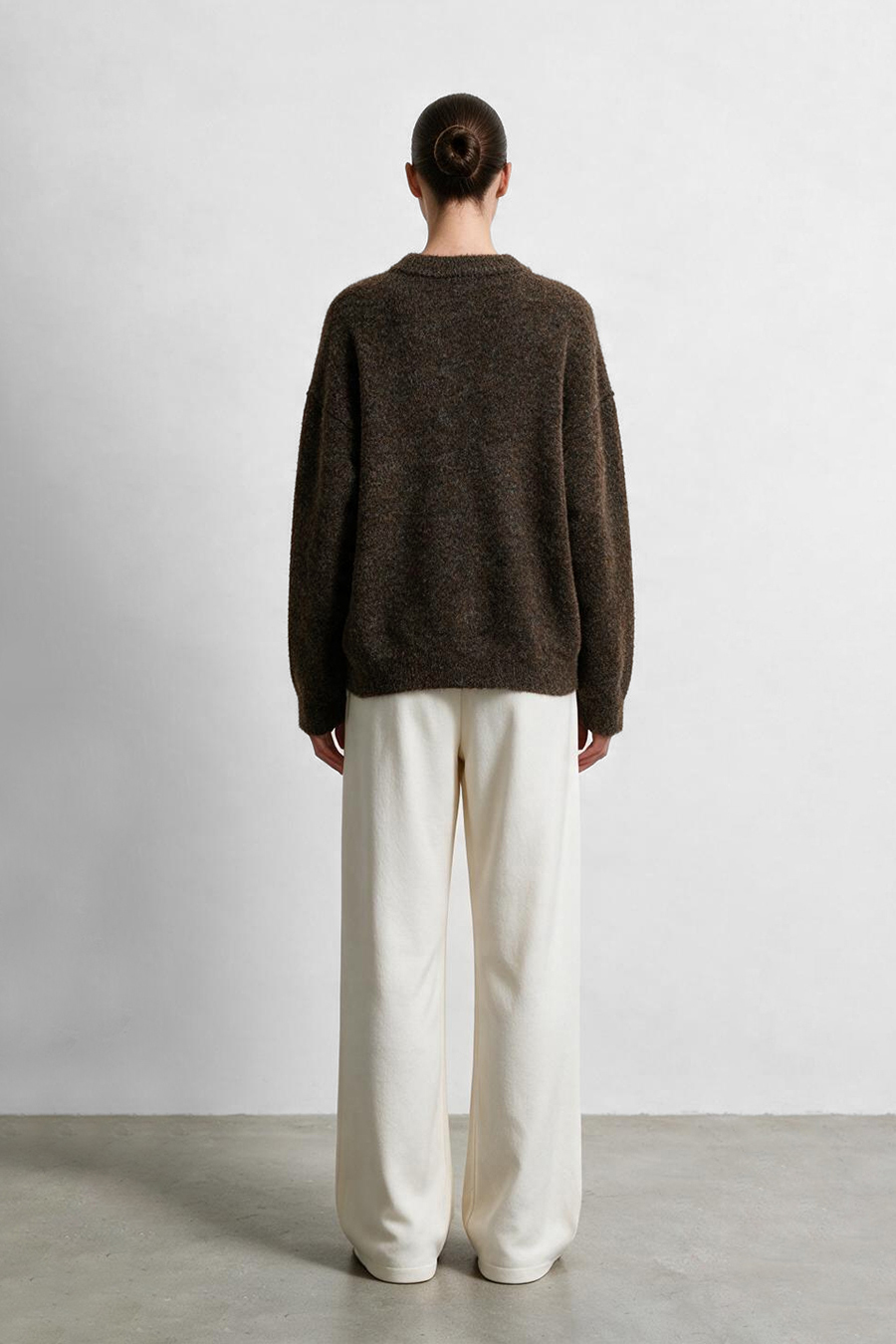 Crew Neck Drop-Shoulder Sweater|AMII
