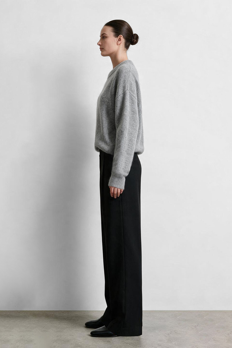 Crew Neck Drop-Shoulder Sweater|AMII