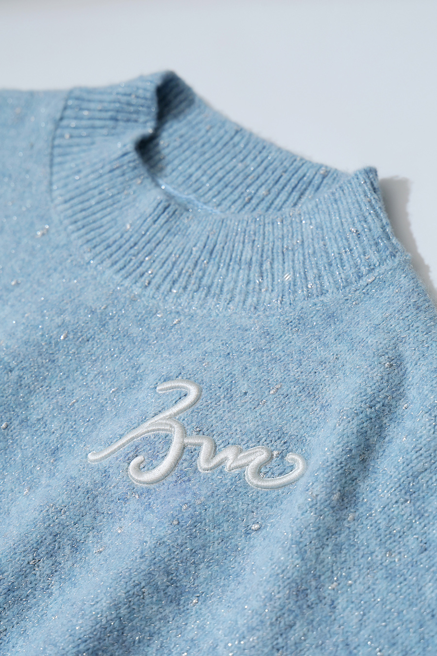 Letter Embroidered Color-Block Sweater|AMII
