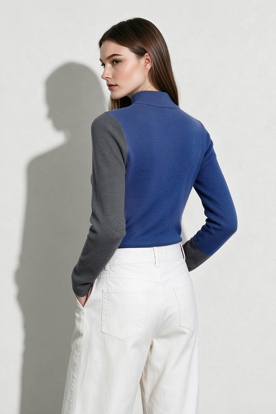 Mock Neck Color-Block Sweater|AMII