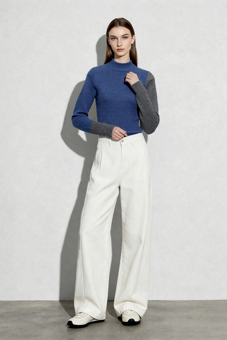 Mock Neck Color-Block Sweater|AMII