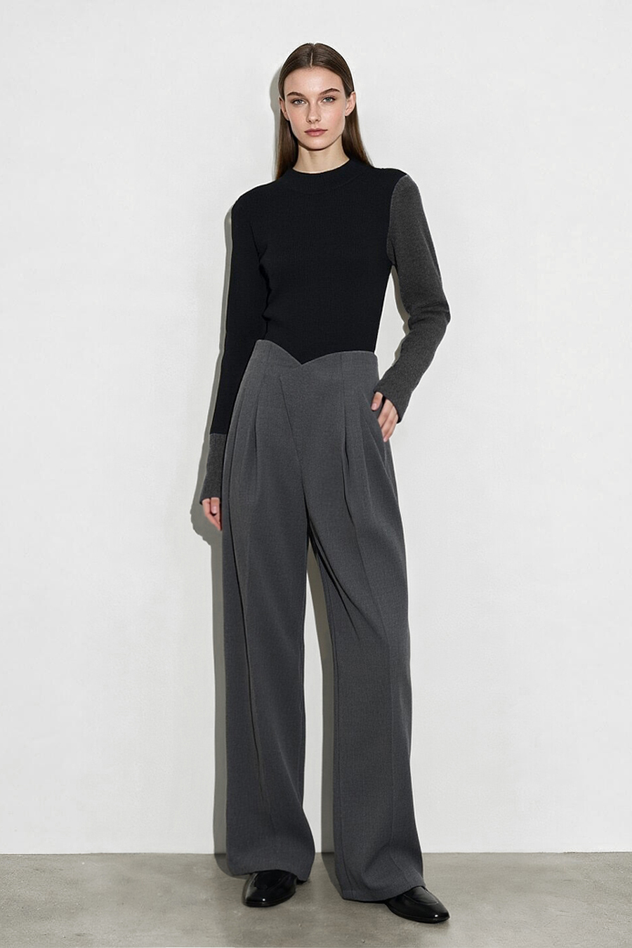 Mock Neck Color-Block Sweater|AMII