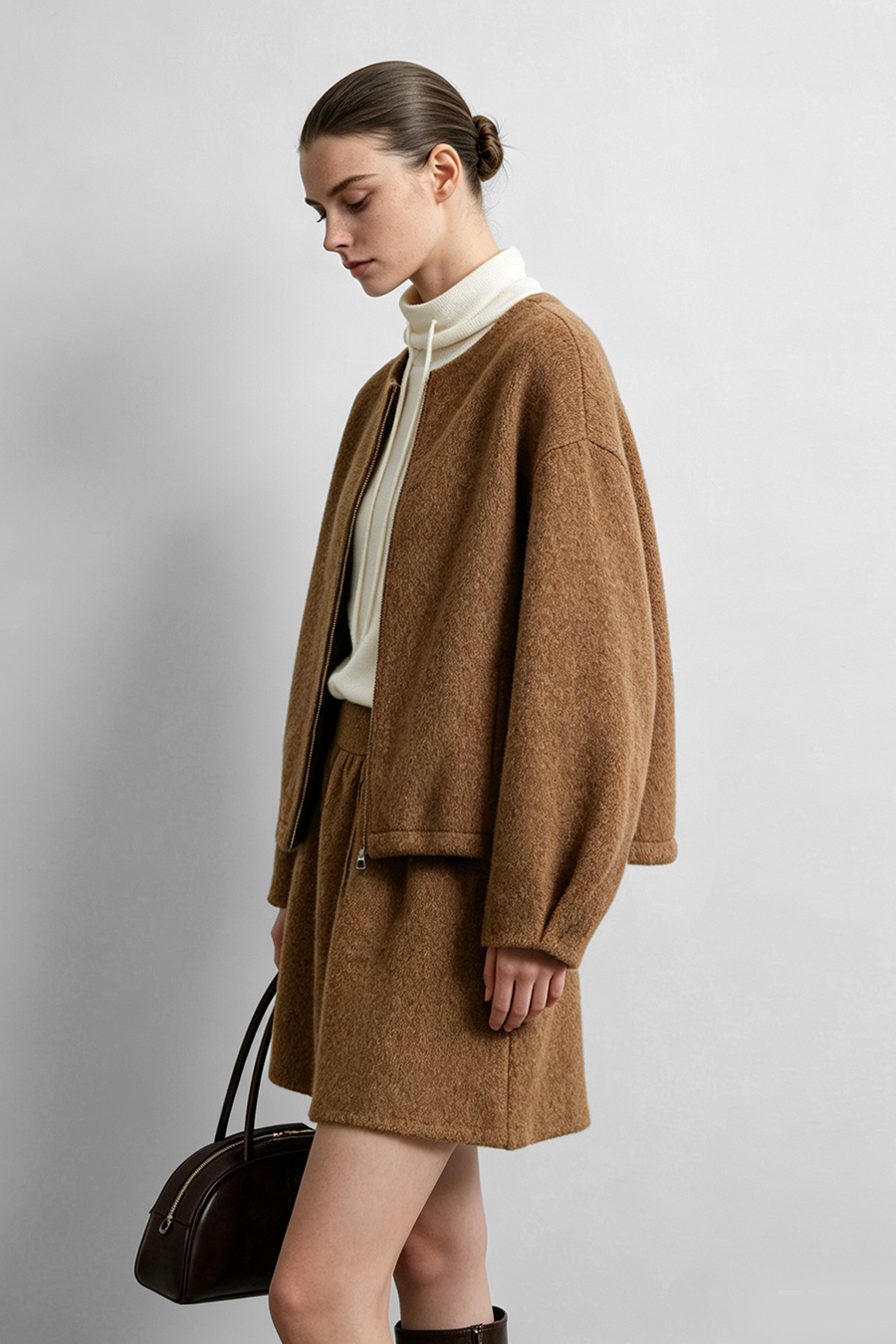 Crew Neck Wool Double-Faced Coat|AMII