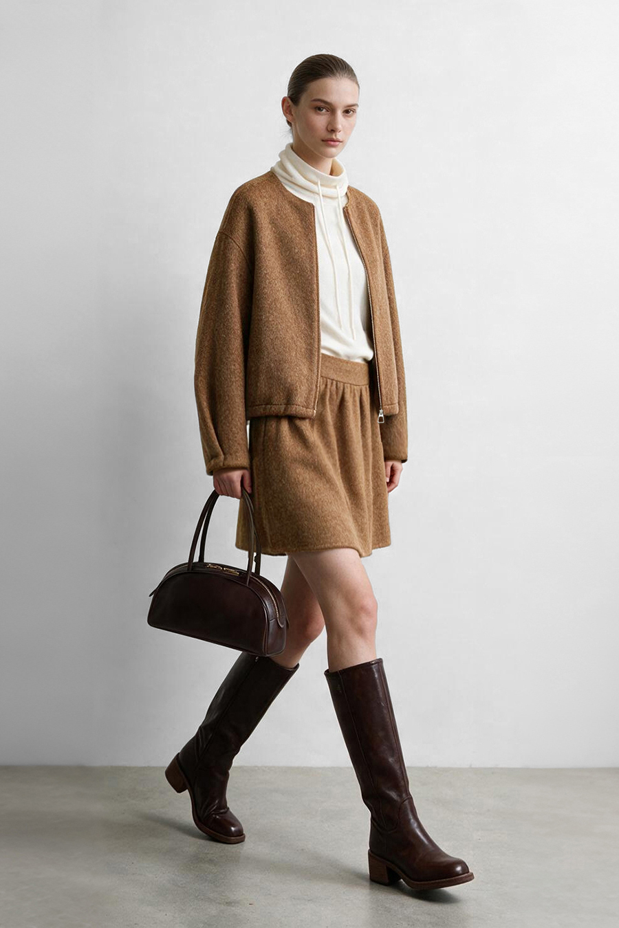 Crew Neck Wool Double-Faced Coat|AMII