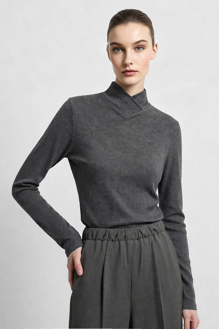Mock Neck Brushed T-Shirt|AMII