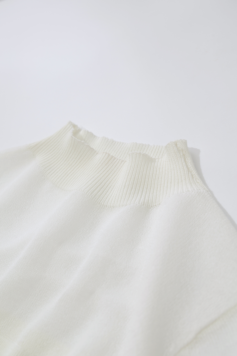 Contrast Spliced Sheer Knit Sweater|AMII