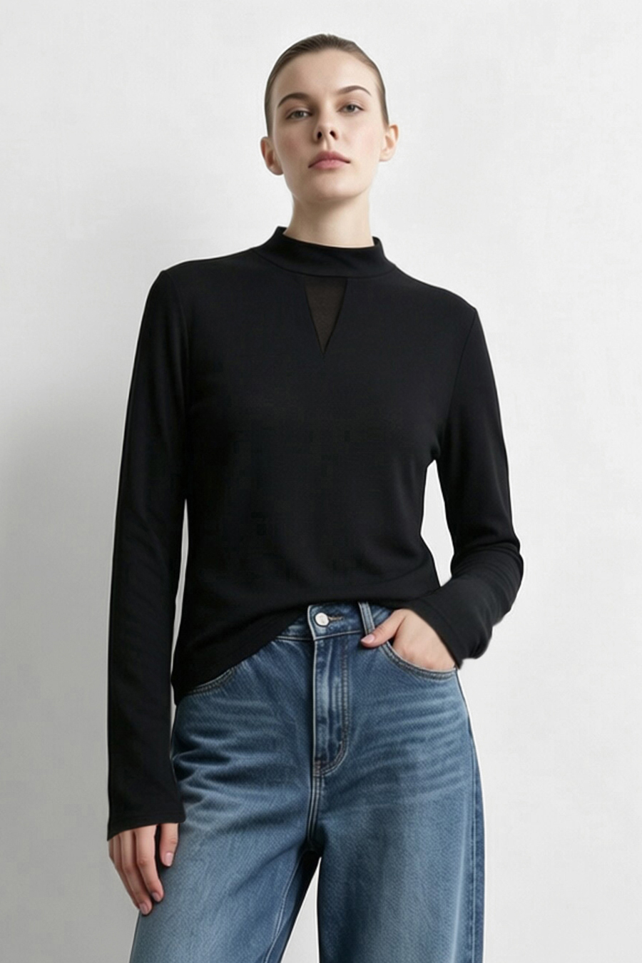 Mesh-Paneled Mock Neck T-Shirt|AMII
