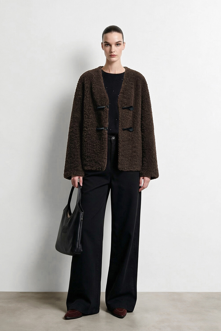 V-Neck Bouclé Fleece Fur Coat|AMII