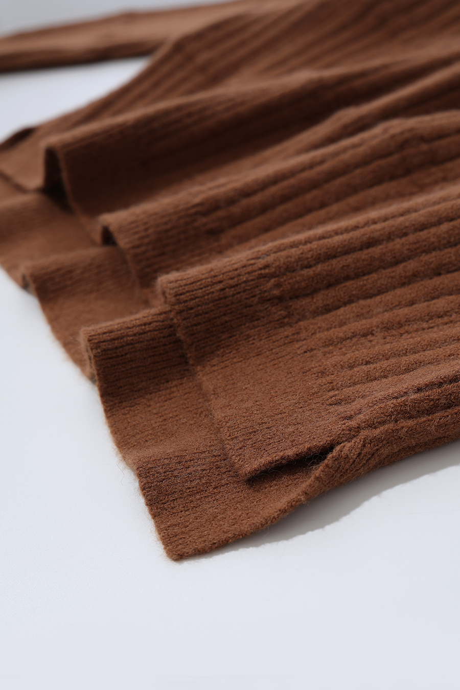 Button Half-Placket Sweater|AMII