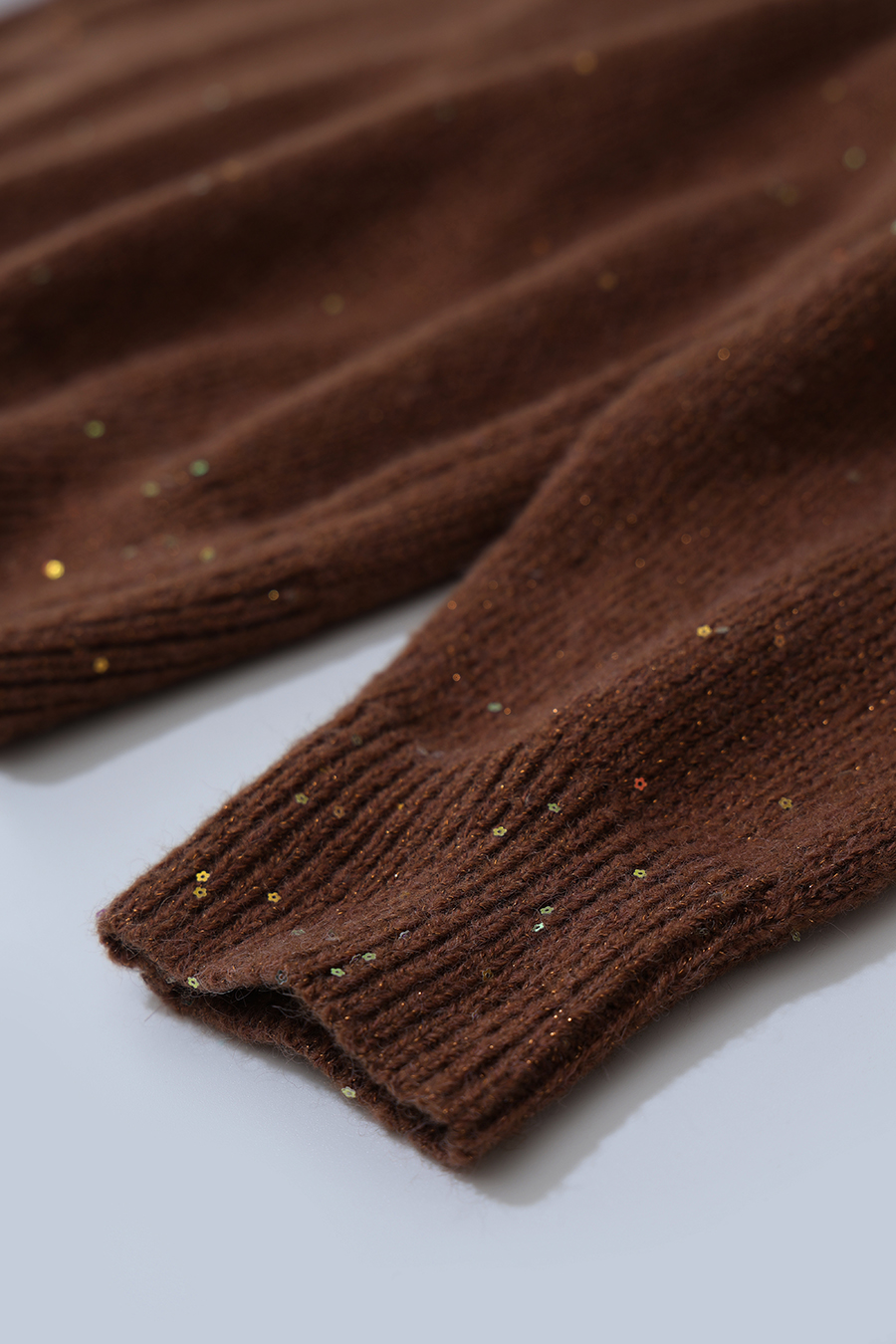 Sequin Yarn Color-Block Sweater|AMII