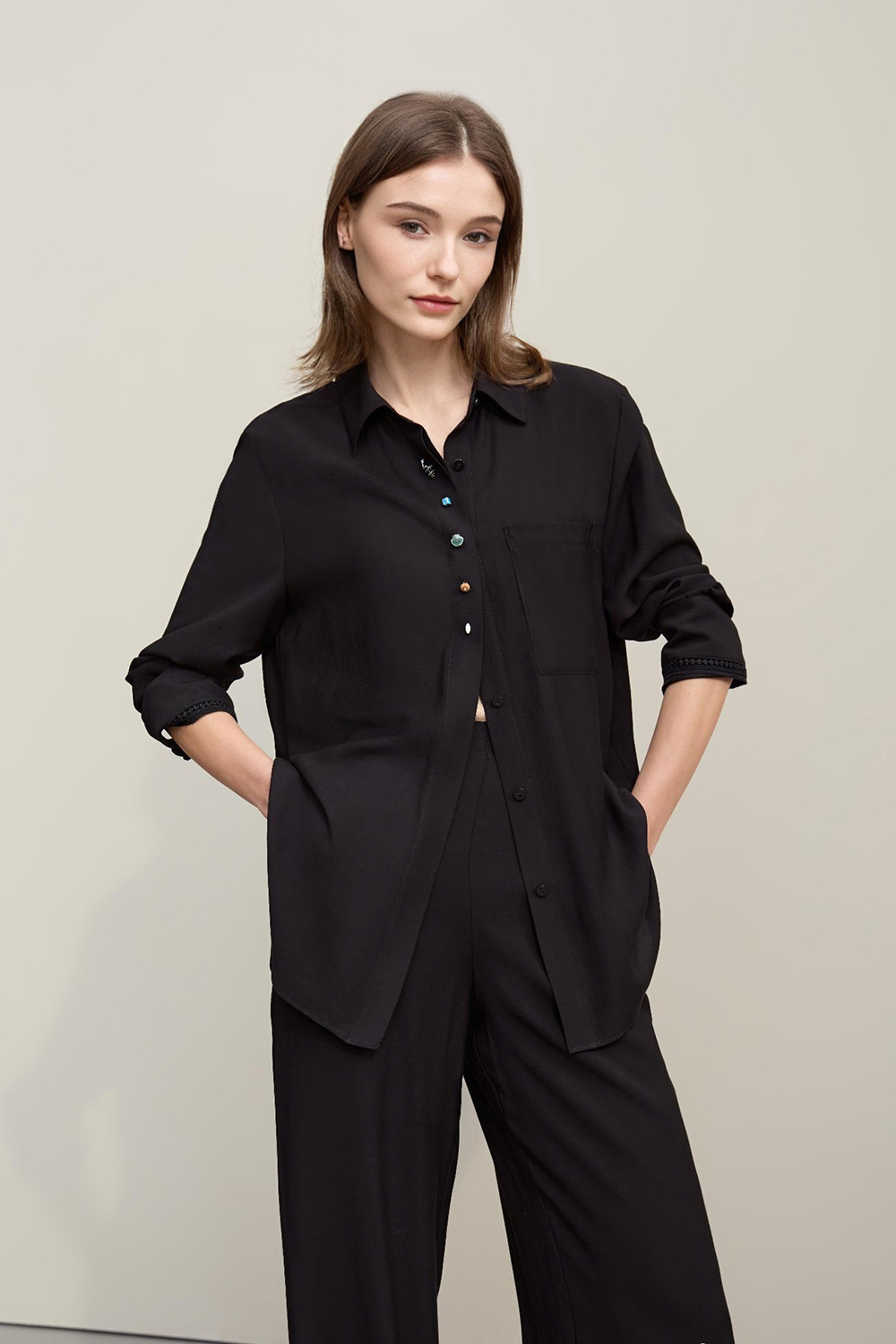 Contrast Button Loose Shirt