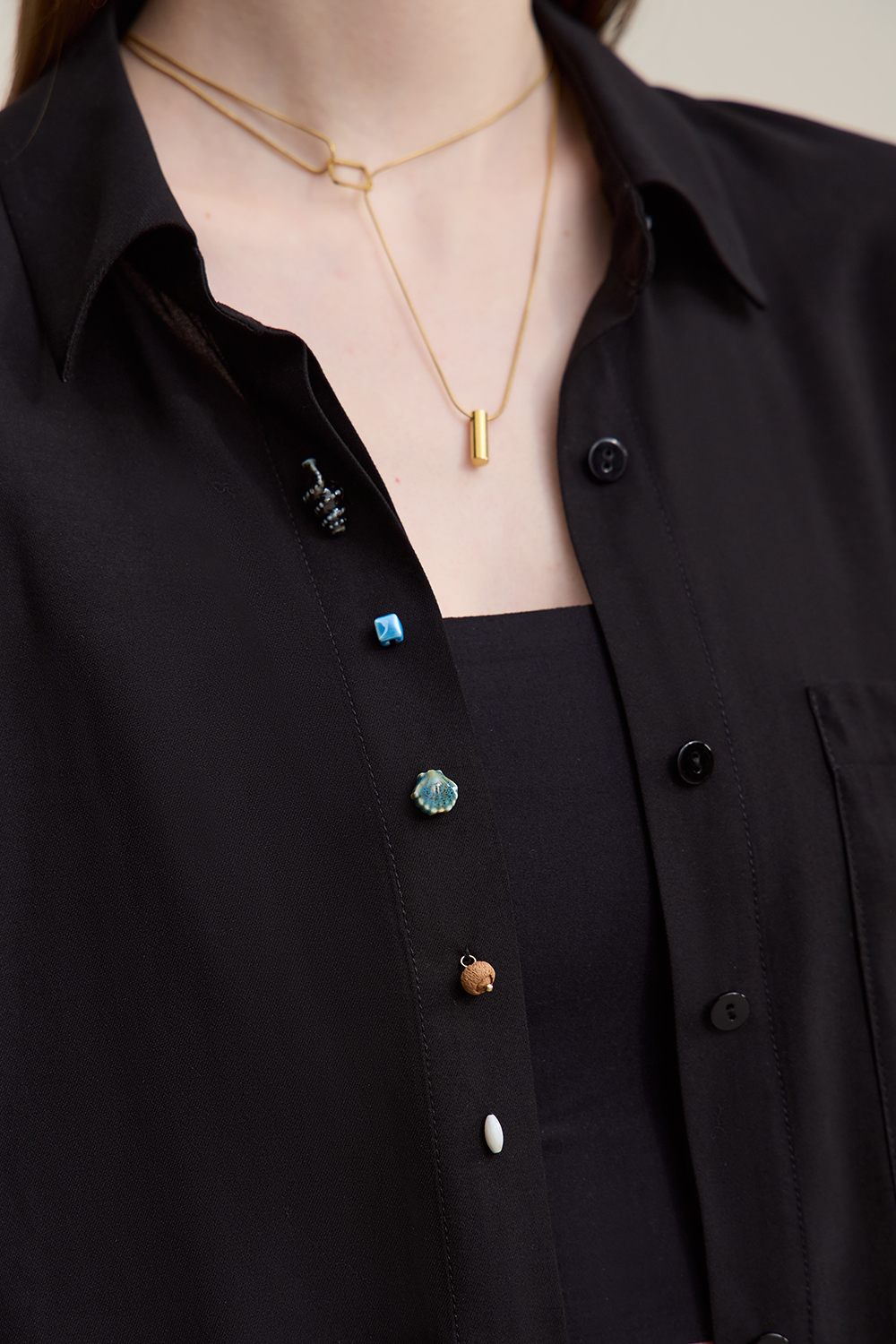 Contrast Button Loose Shirt