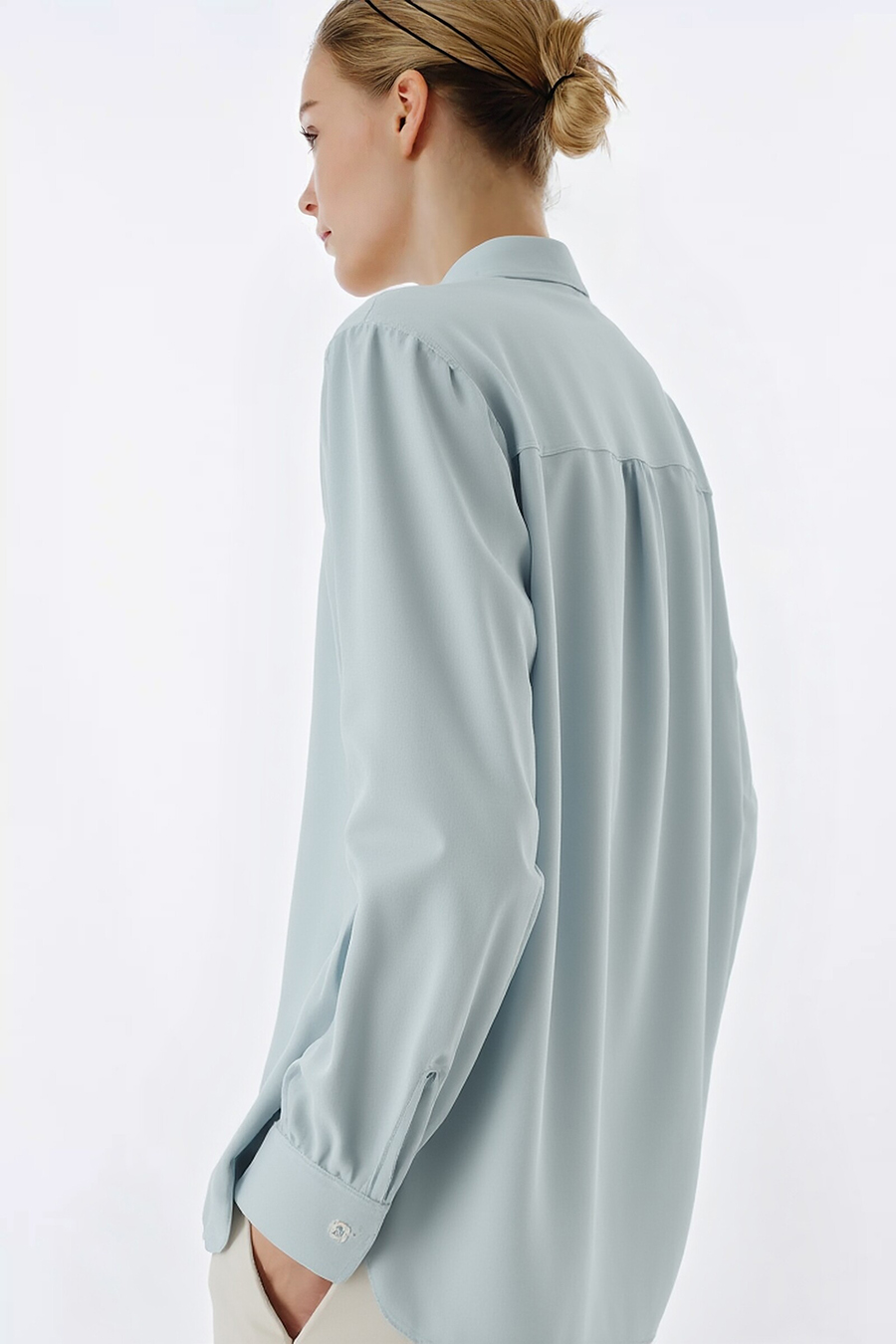 Beaded Ribbon Stand Collar Shirt|AMII