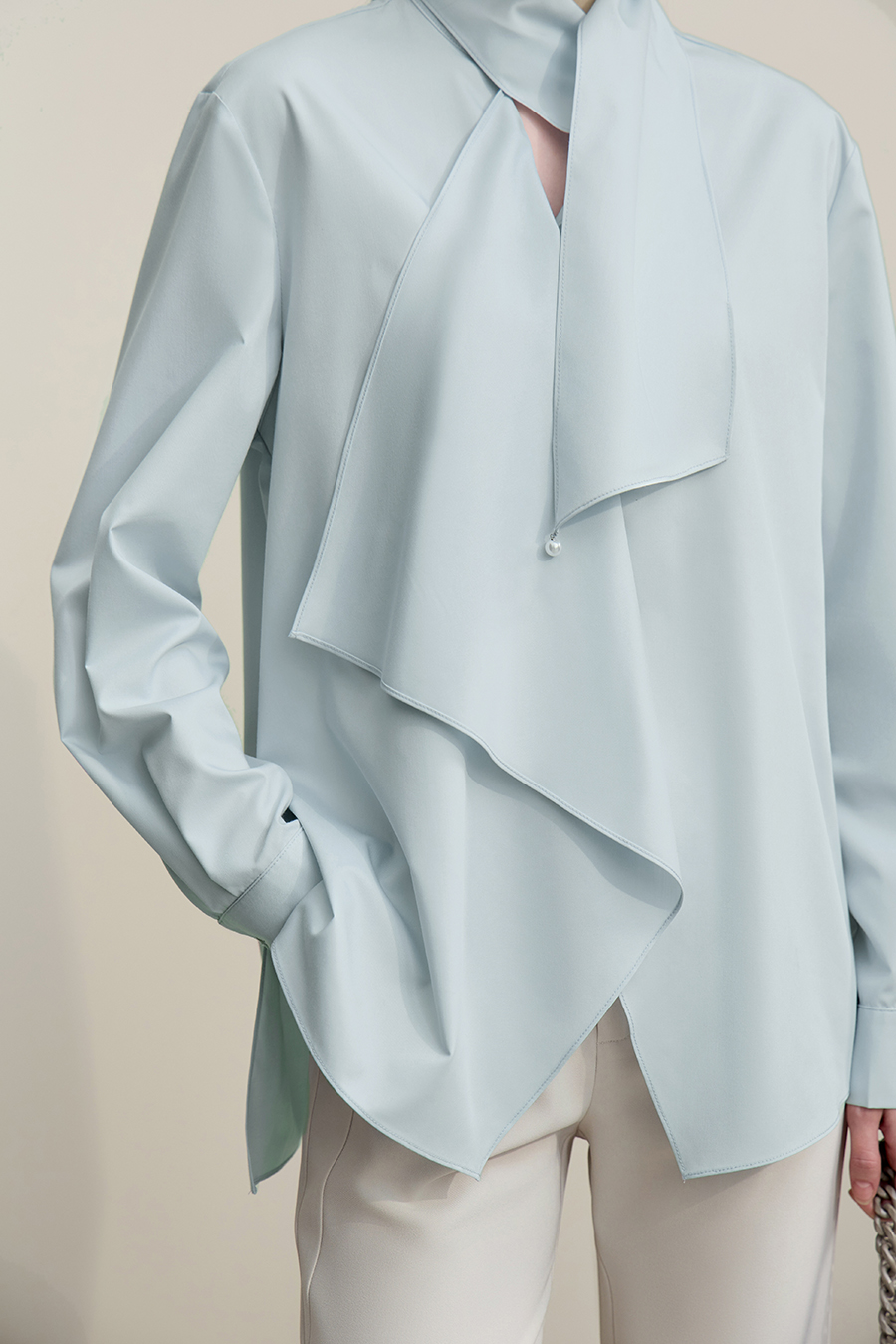 Beaded Ribbon Stand Collar Shirt|AMII-AMII.com