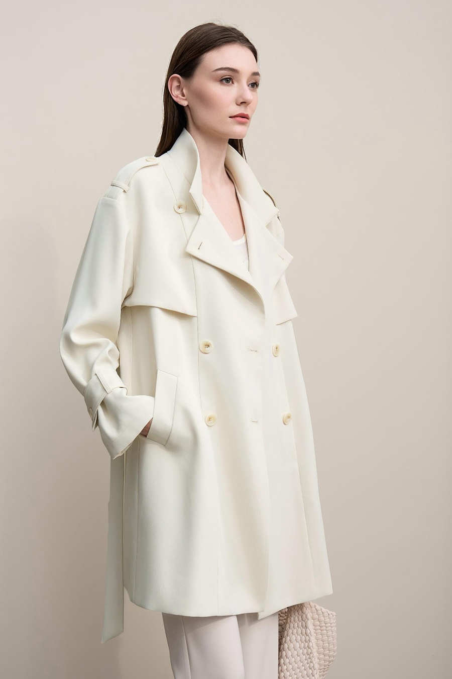 Belted double-breasted trench coat|AMII