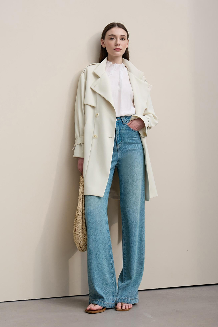 Belted double-breasted trench coat|AMII