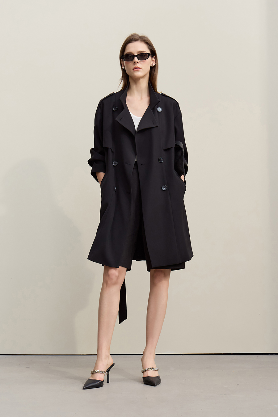 Belted double-breasted trench coat|AMII