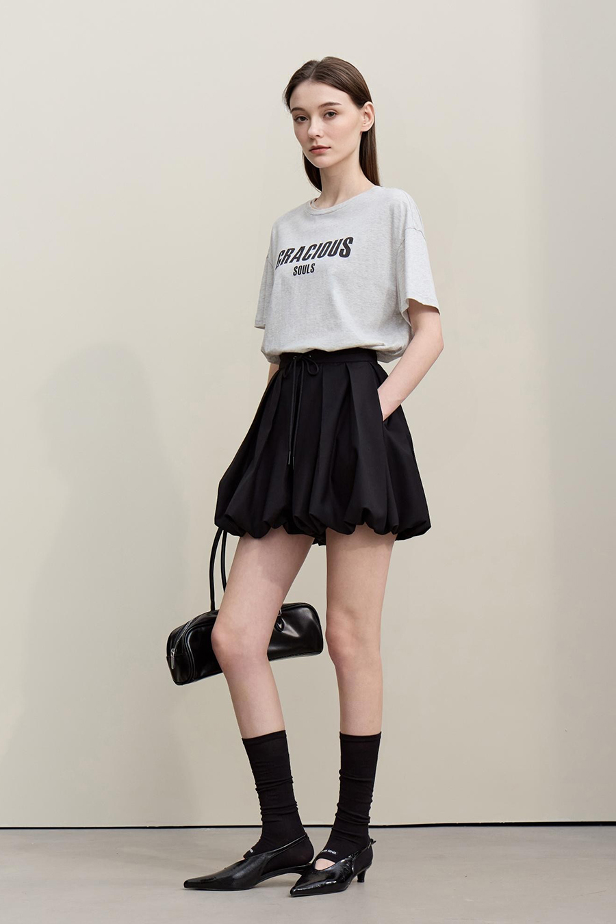 Tie-Waist Bud-Shaped Casual Shorts