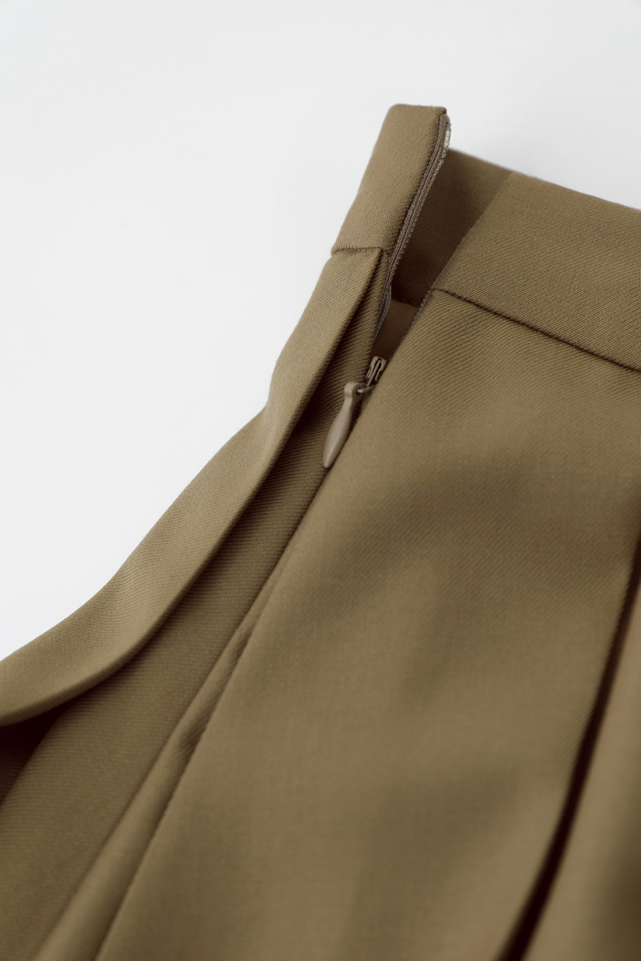 Tie-Waist Bud-Shaped Casual Shorts