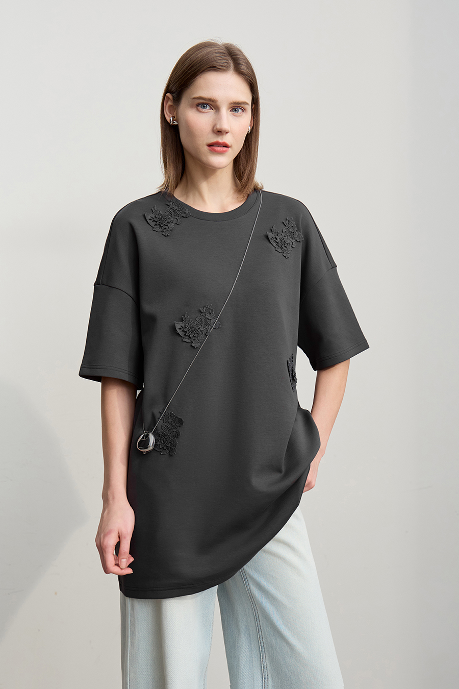 Lace Spliced Air Layer T-Shirt
