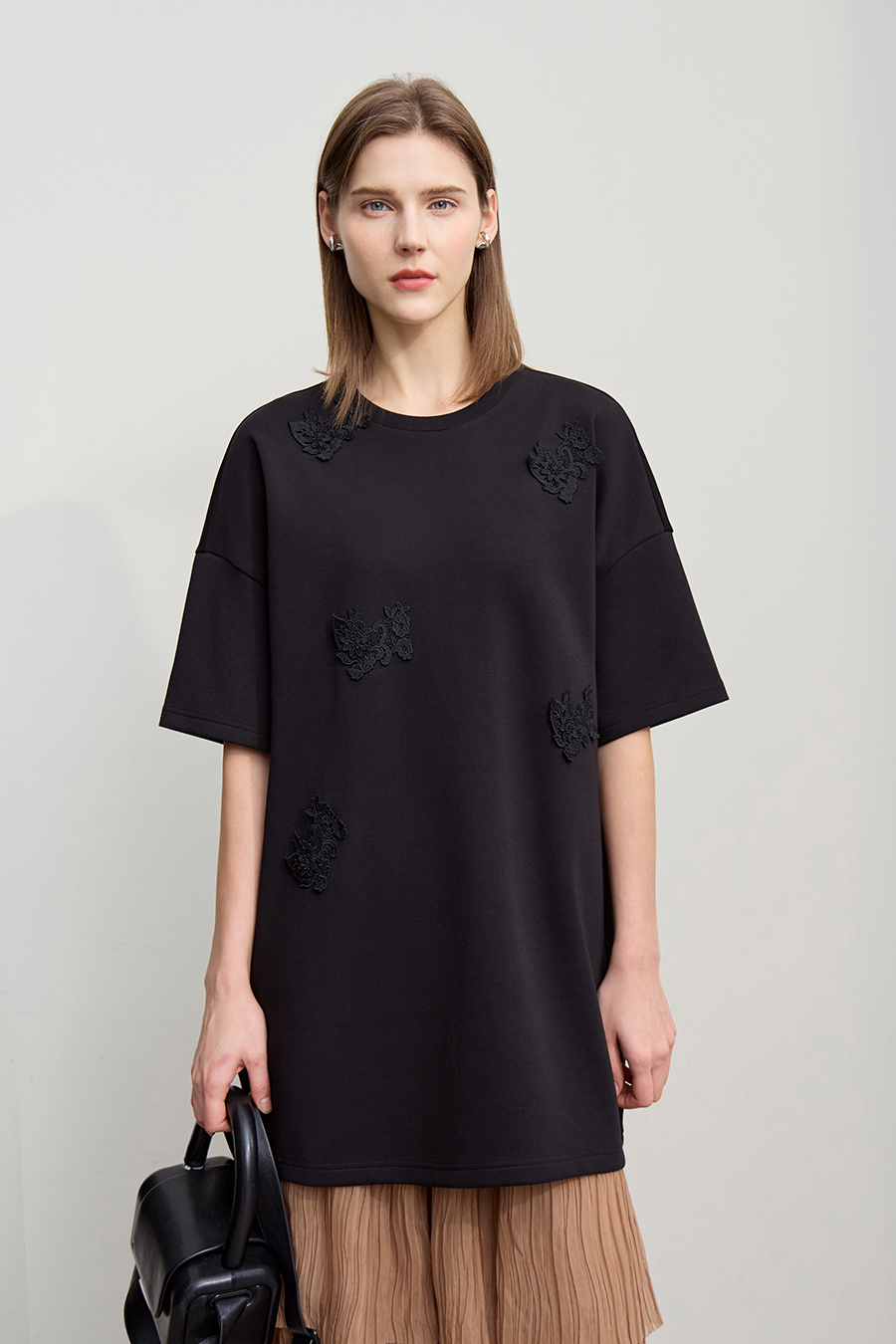 Lace Spliced Air Layer T-Shirt