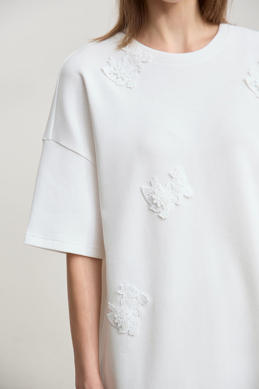 Lace Spliced Air Layer T-Shirt