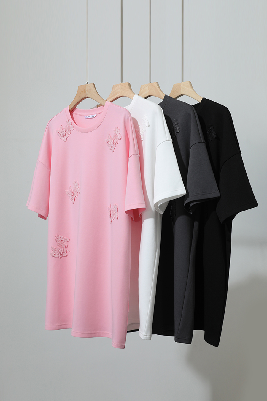 Lace Spliced Air Layer T-Shirt