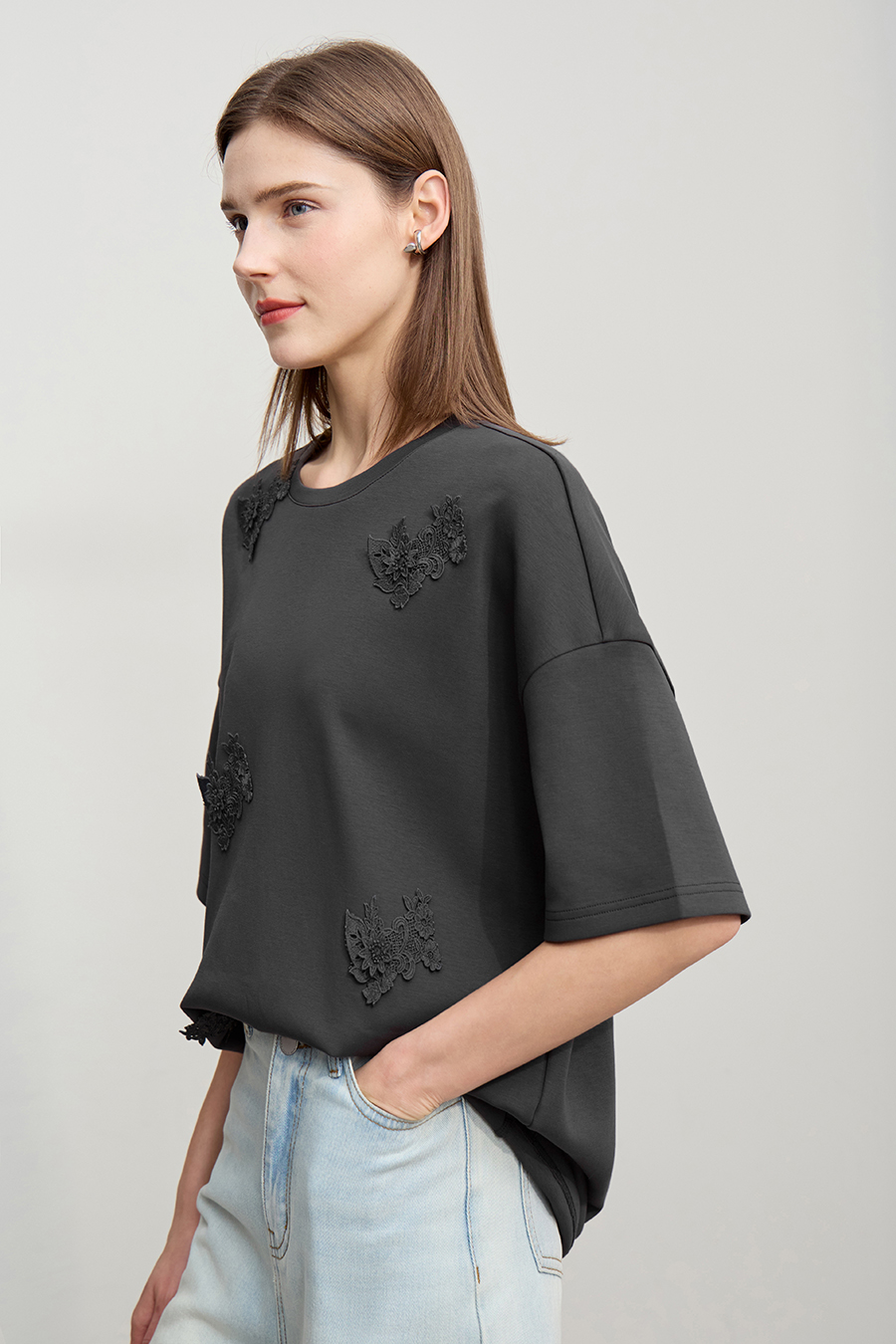 Lace Spliced Air Layer T-Shirt