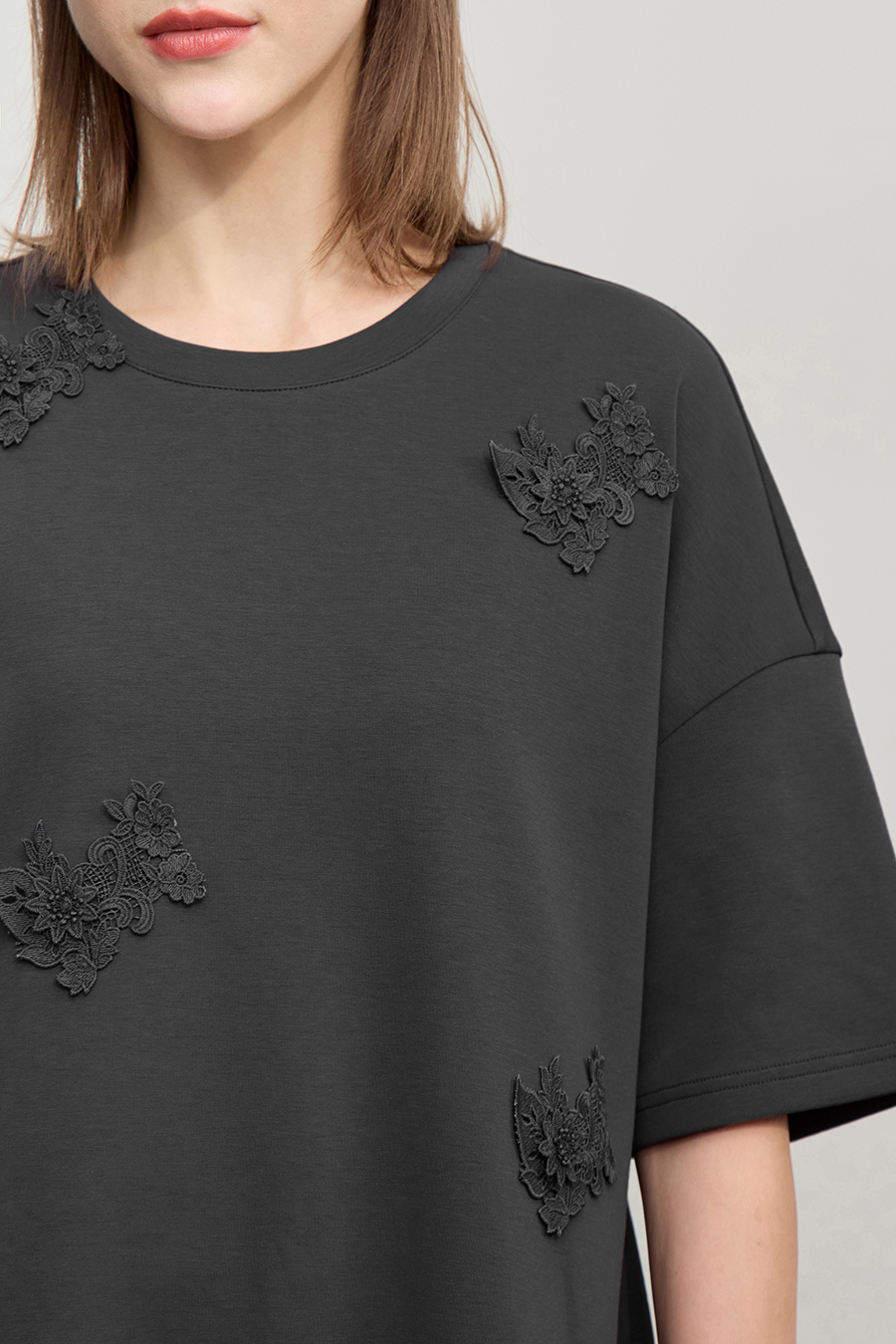 Lace Spliced Air Layer T-Shirt