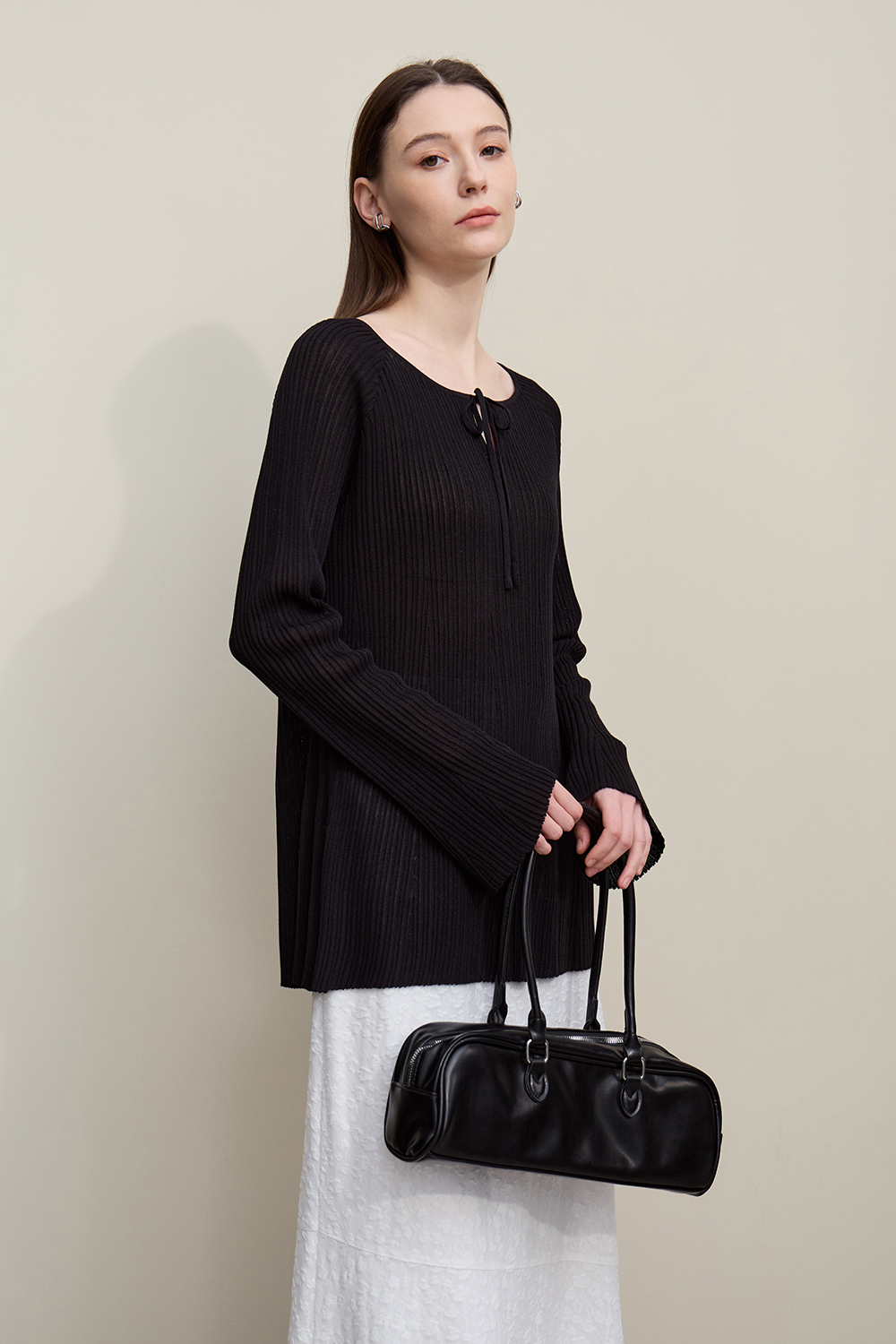 Round Neck Tie Knit Sweater