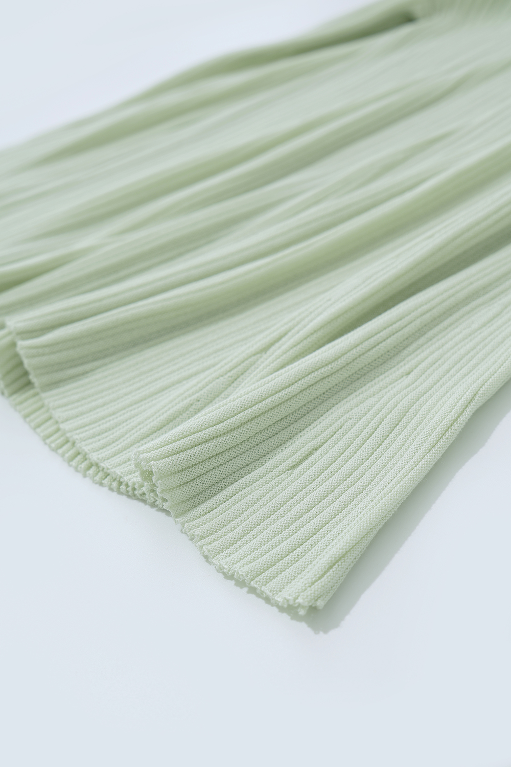 Round Neck Tie Knit Sweater