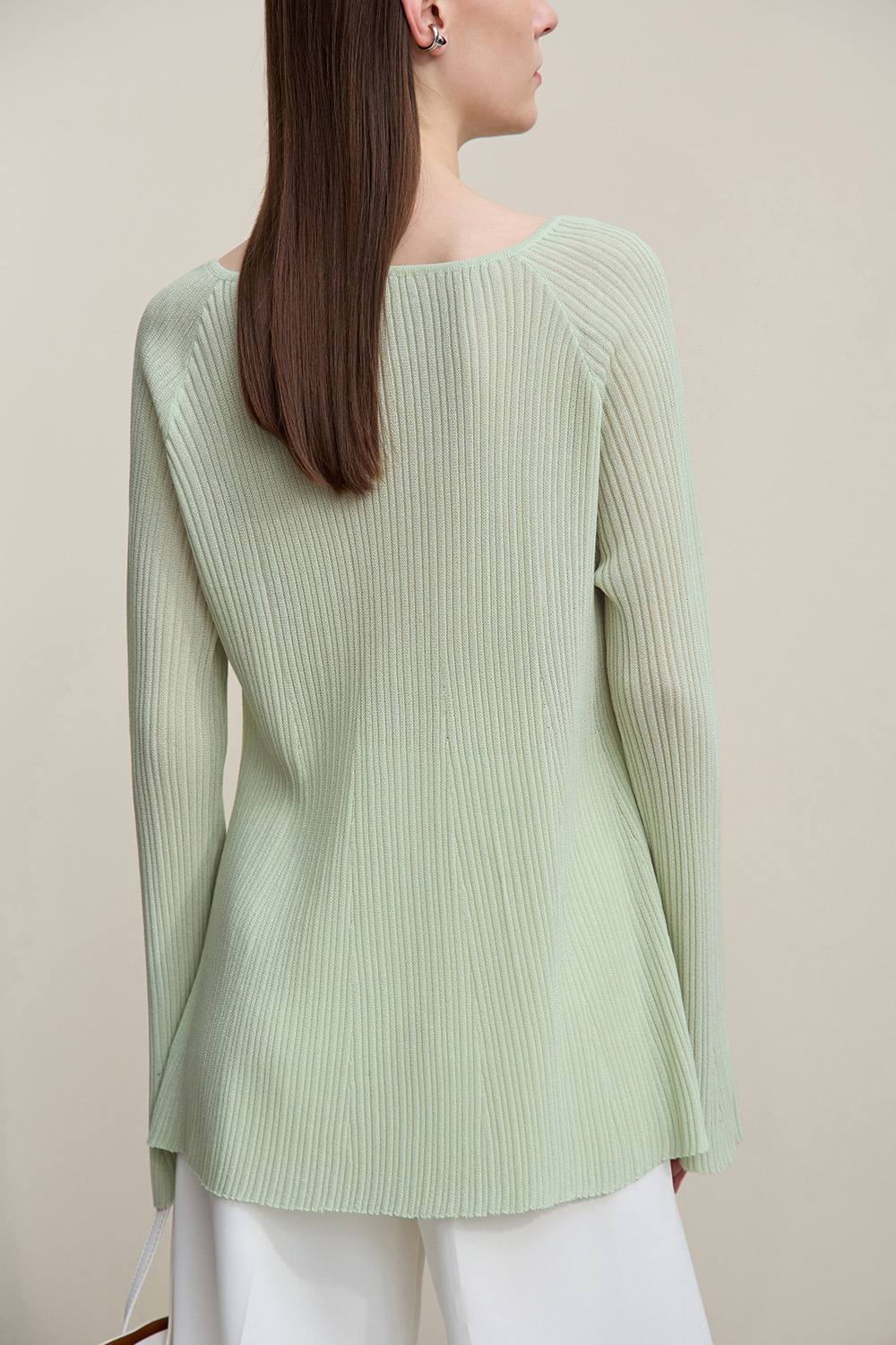 Round Neck Tie Knit Sweater