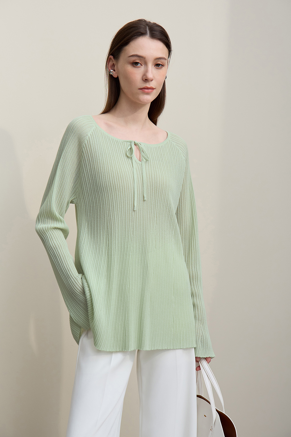 Round Neck Tie Knit Sweater