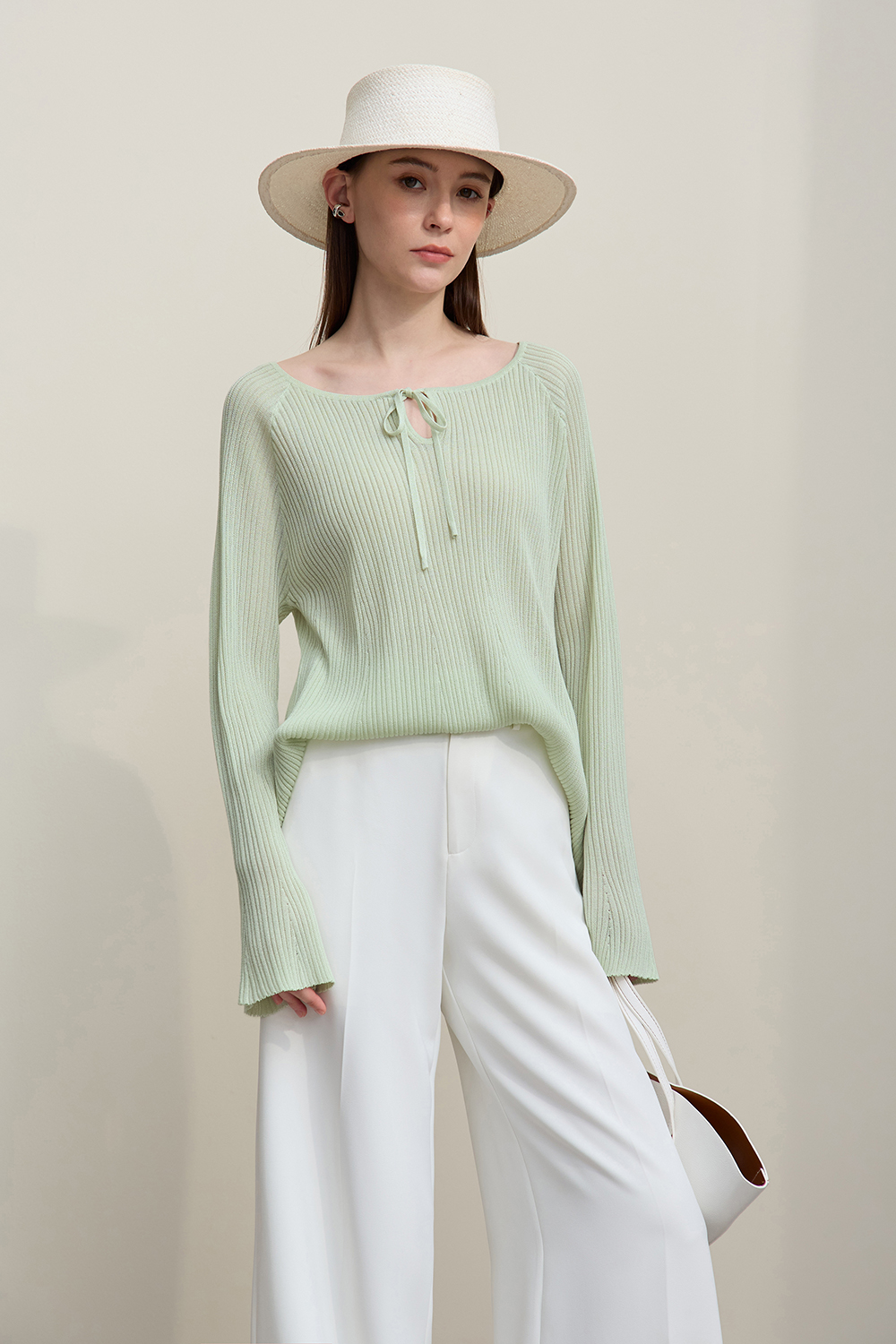 Round Neck Tie Knit Sweater