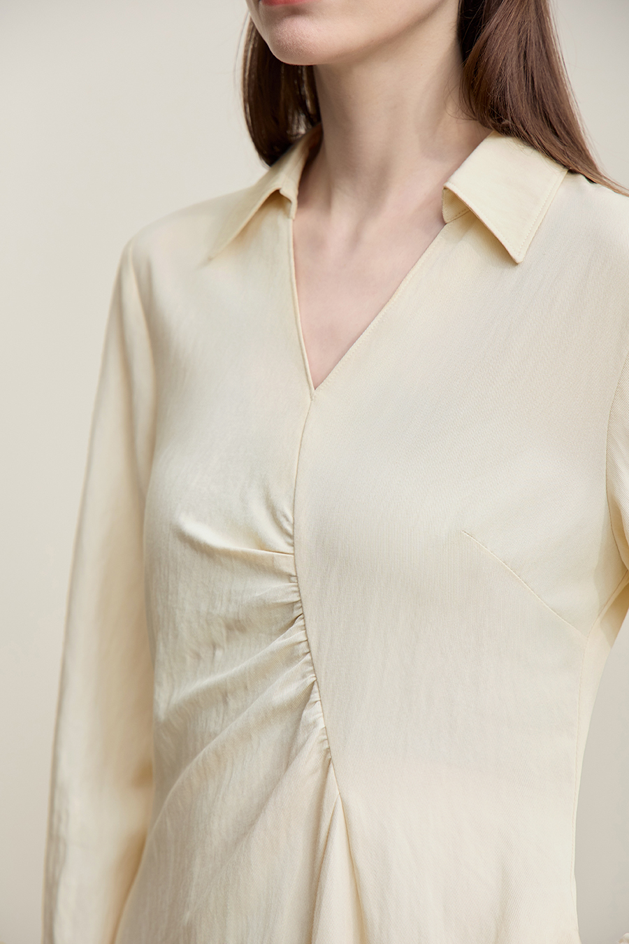 Fitted gathered dress|AMII