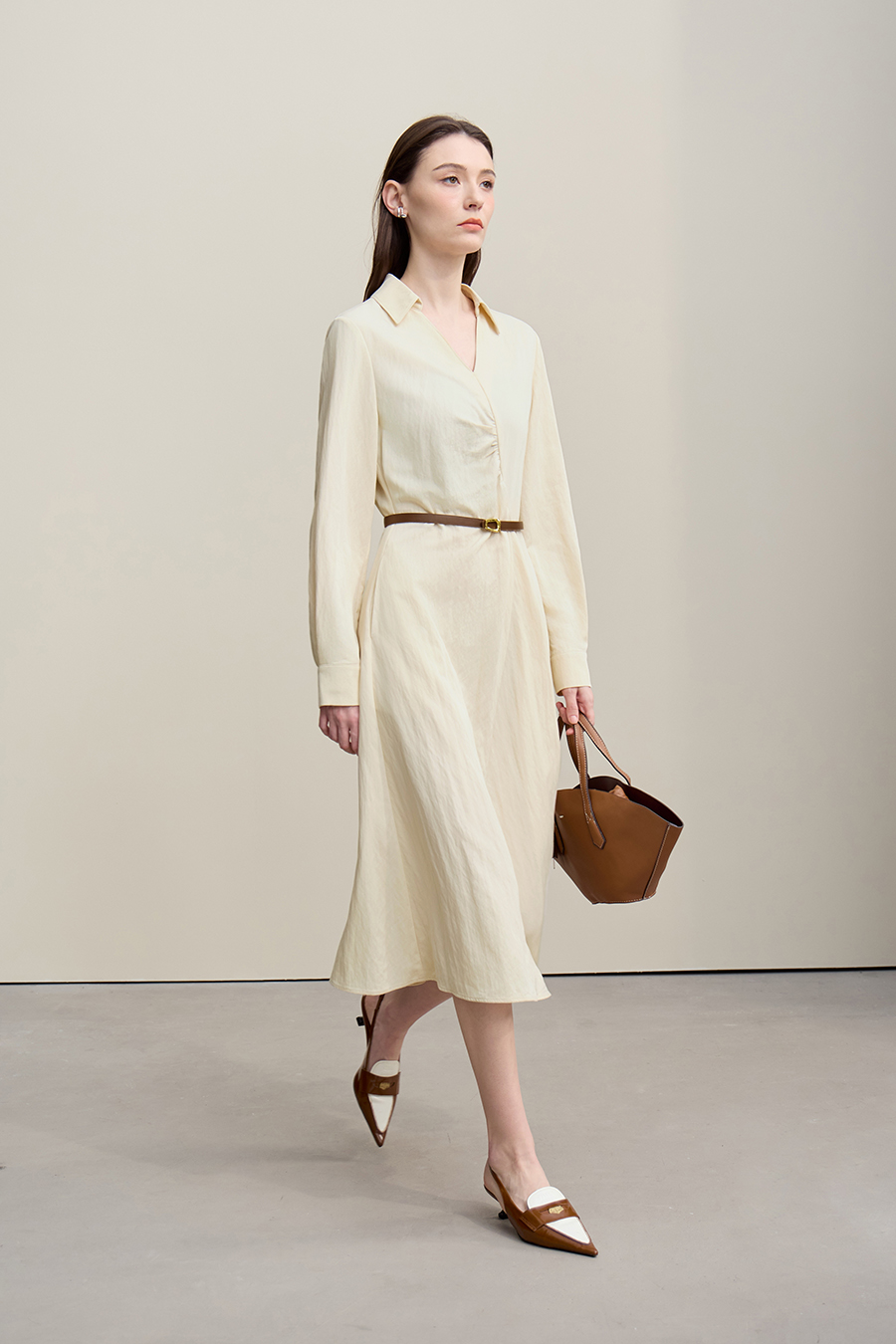 Fitted gathered dress|AMII
