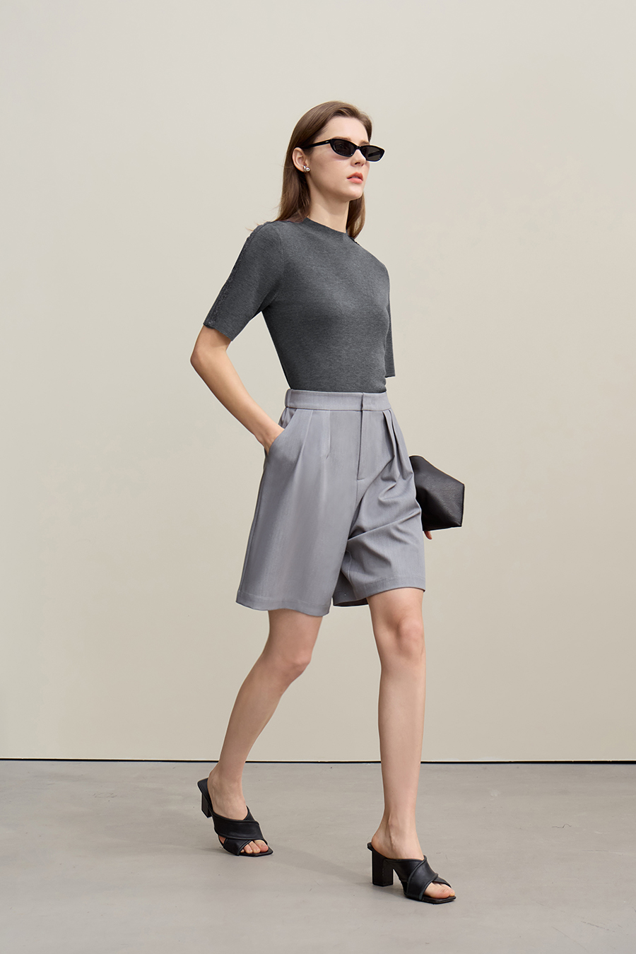 Lace-trim spliced knit sweater|AMII