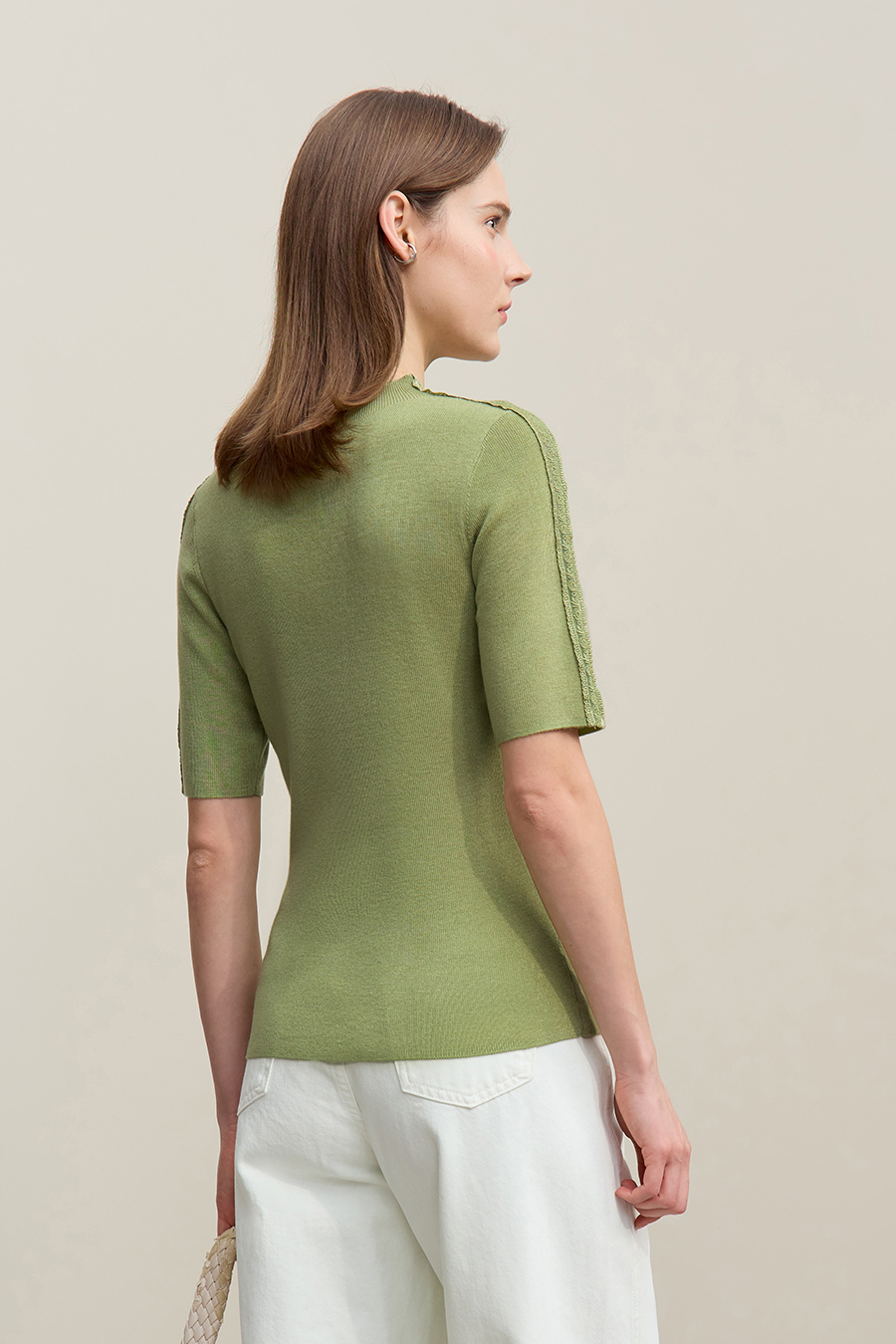 Lace-trim spliced knit sweater|AMII
