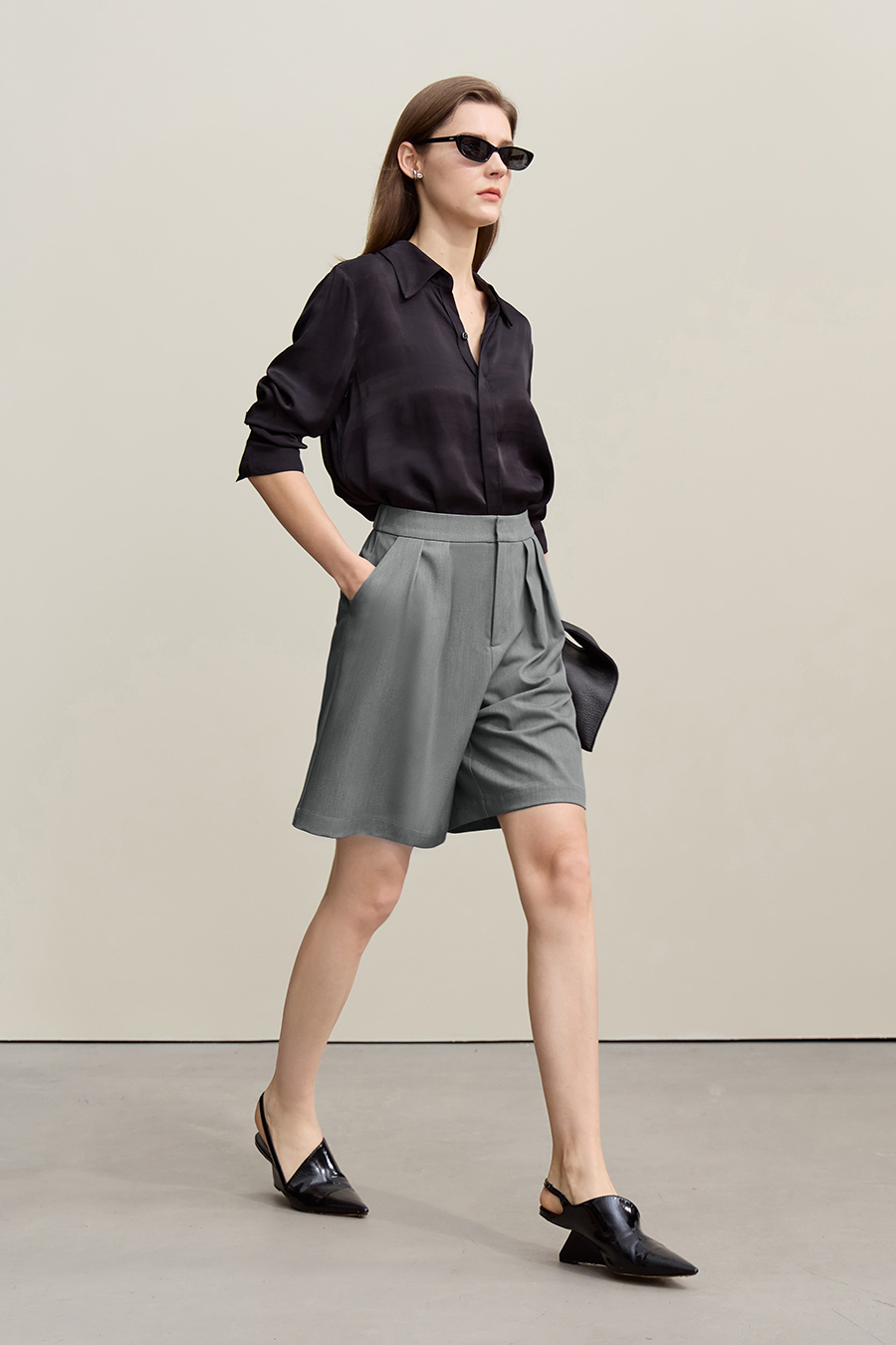 Gathered wide-leg casual shorts|AMII