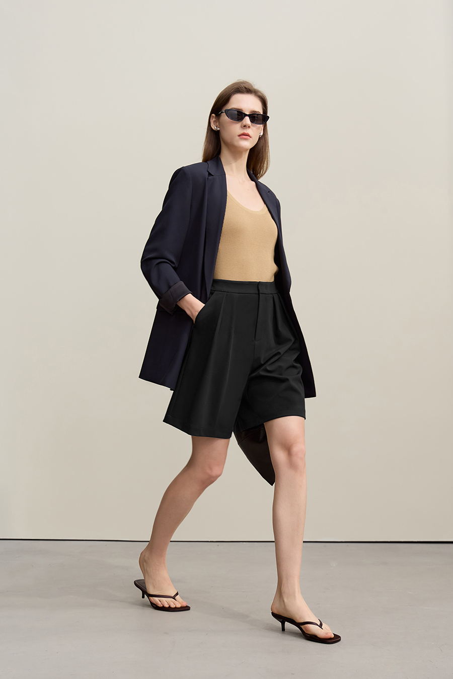 Gathered wide-leg casual shorts|AMII