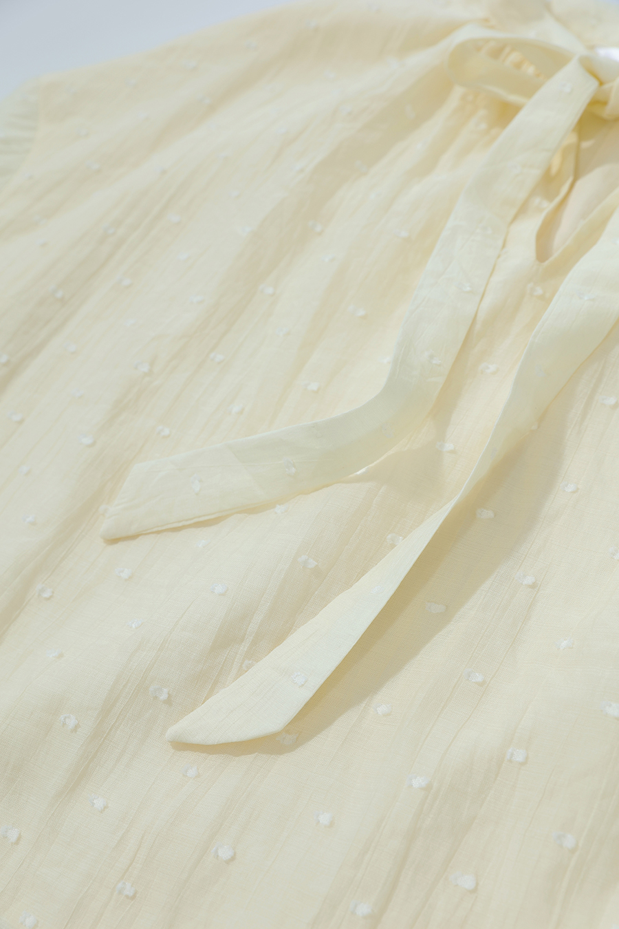 Tie Neck Jacquard Chiffon Top