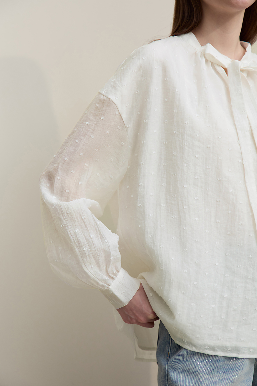 Tie Neck Jacquard Chiffon Top